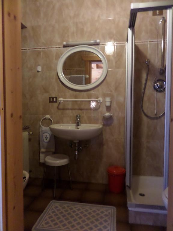Affittacamere Pizzeria Marmolada Rocca Pietore Buitenkant foto